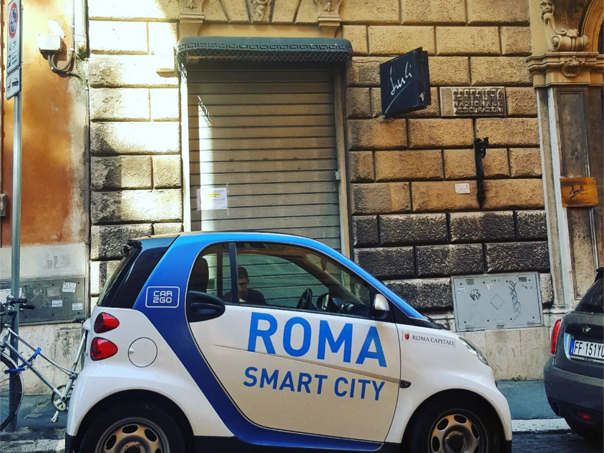 Thursday Travels: Roma Smart City